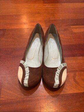 Brown Suede Women's Ballet Flats with Cream Ruffle Accent